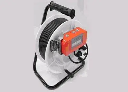 MOL’s portable liquid level gauge, designed to reduce bunkering problems