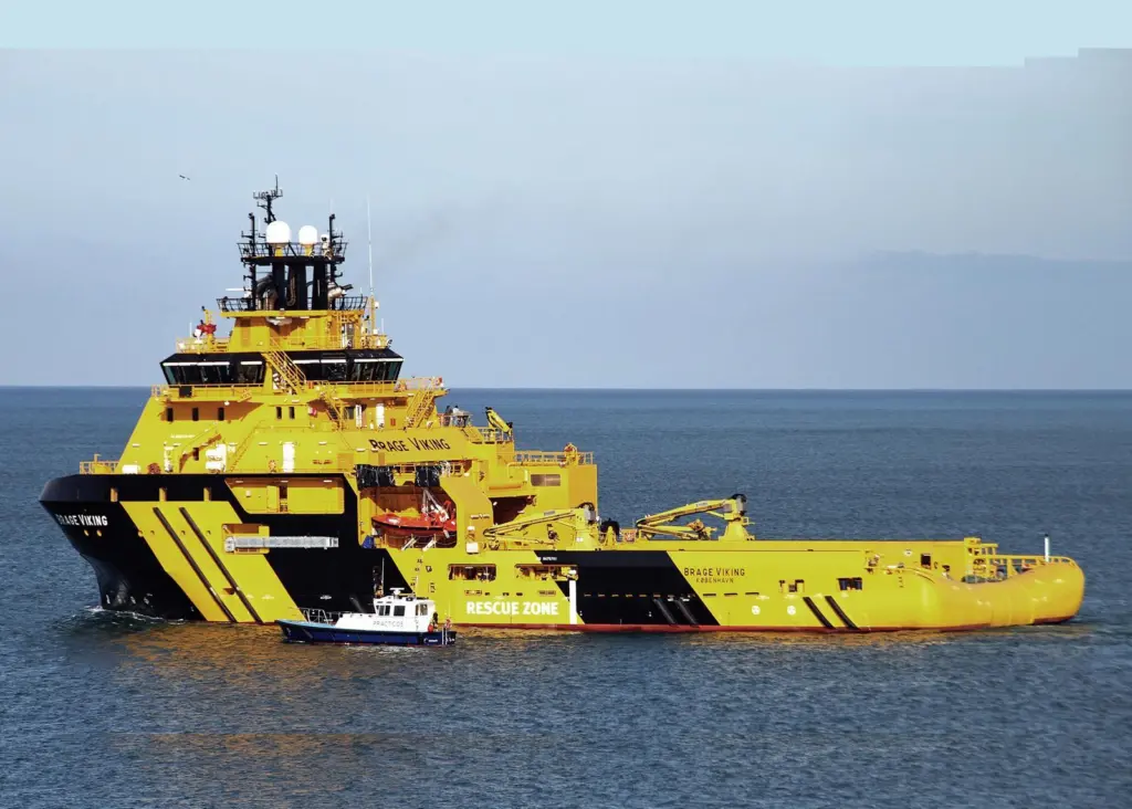 Offshore support vessel, 'Brage Viking', fitted with a similar MacGregor bulk handling system