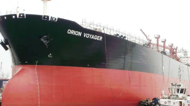 Tanker owned by Chevron, coated with Intersmooth 7465Si SPC