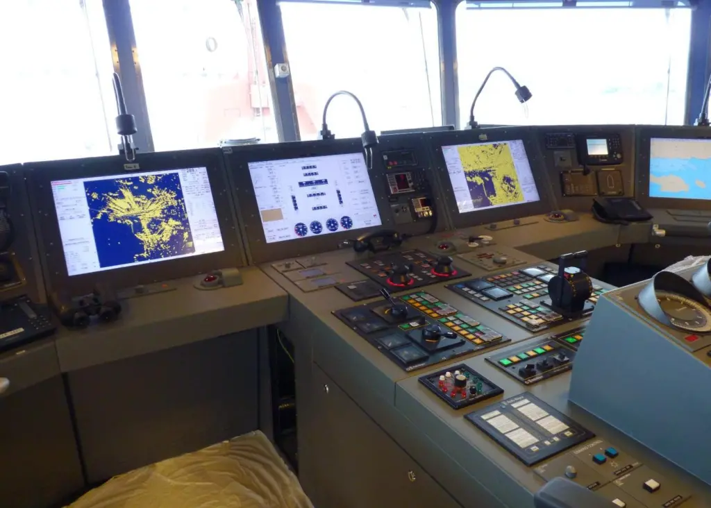 The IBS supplied by Raytheon Anschütz for the ‘SA Agulhas II’
