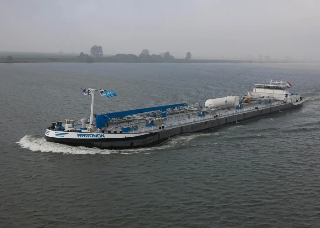 ‘Argonon’ – first dual-fuel inland newbuild for European waterways