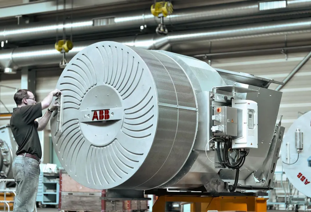 ABB Turbocharging has retroffitted its high efficiency type A175-L34T turbocharger with VTG variable turbine geometry, and integrated control technology mounted on the turbocharger, on the engine of the container feeder ship Alexander Maersk