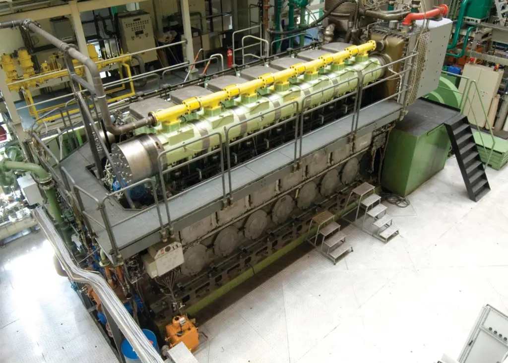 The MAN 51/60DF engine