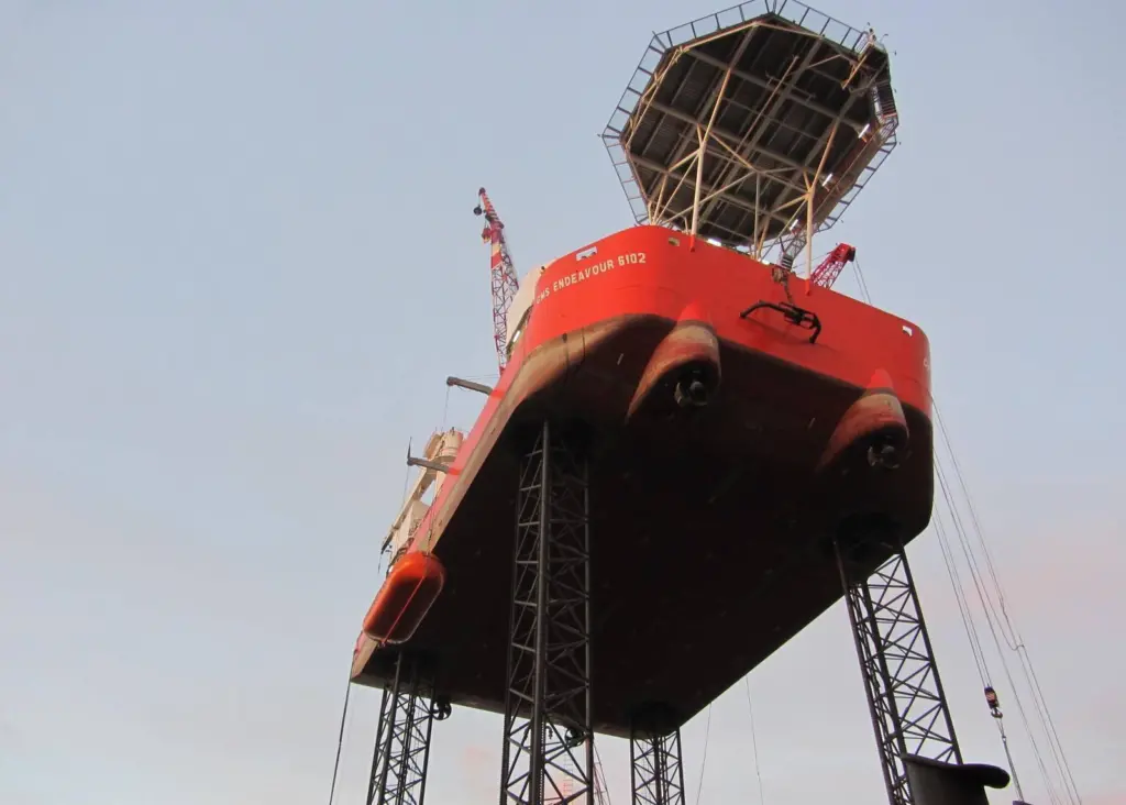'GMS Endeavour' is getting longer legs courtesy of Shipdock