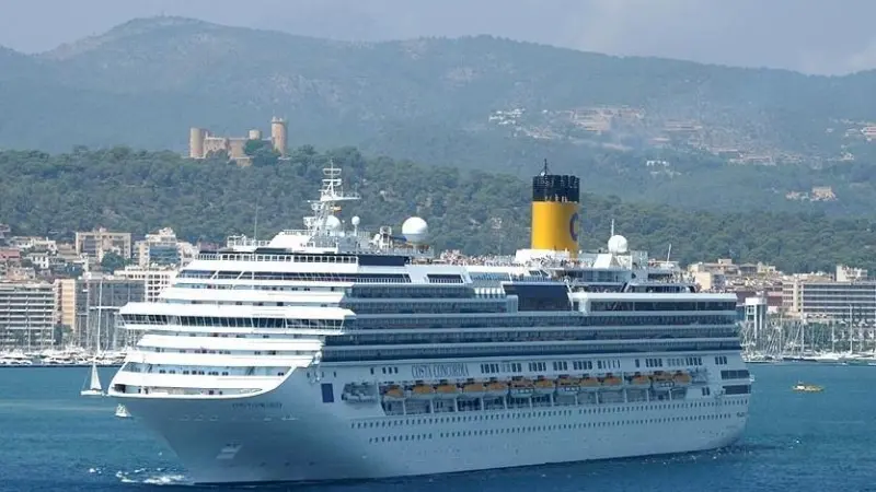 The 'Costa Concordia' topped the AGCS's list as the largest loss of 2012