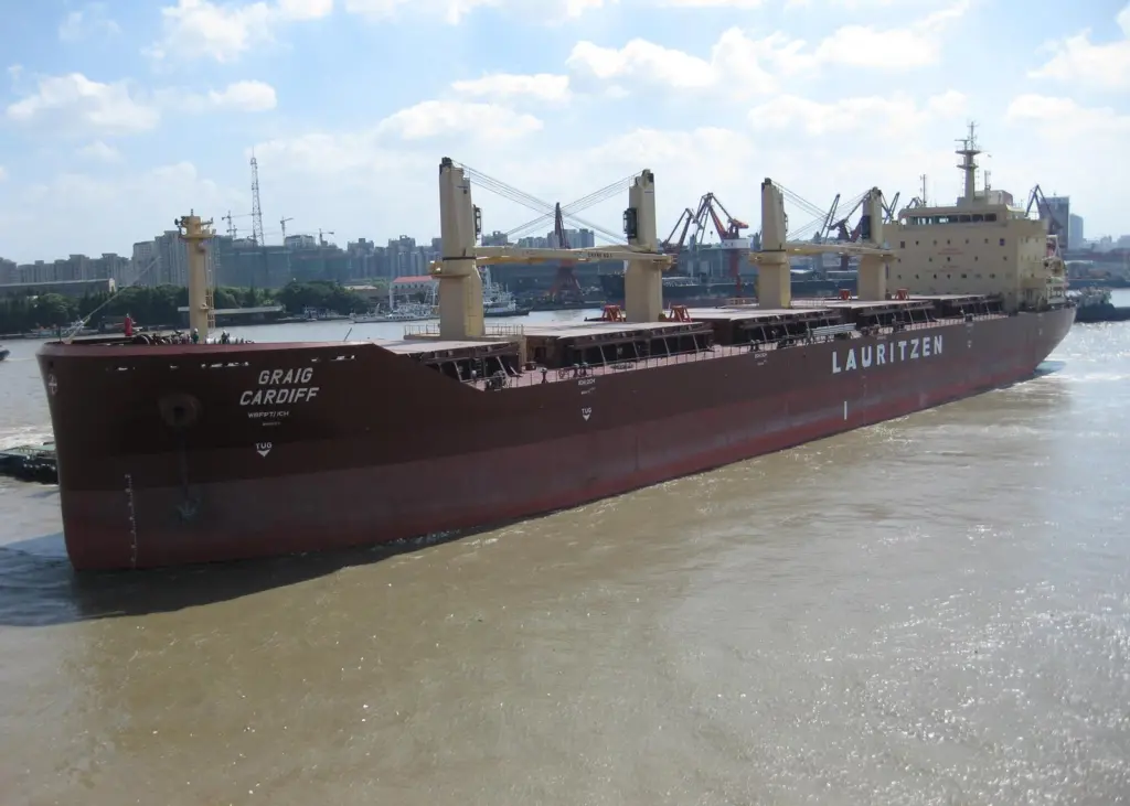 Signalling Graig Group's return to bulker ownership, the Chinese-built 35,000dwt ‘Graig Cardiff’ offers high unit transportation efficiency
