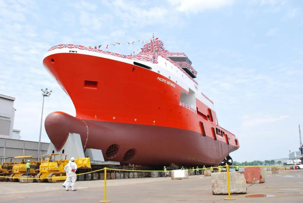 The 92m ‘Pacific Defiance’ is one of a series of Havyard’s 844XL designs