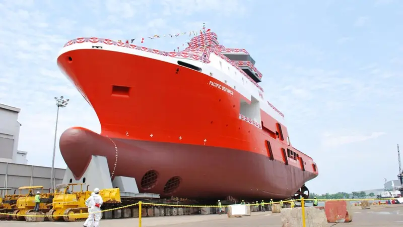 The 92m ‘Pacific Defiance’ is one of a series of Havyard’s 844XL designs