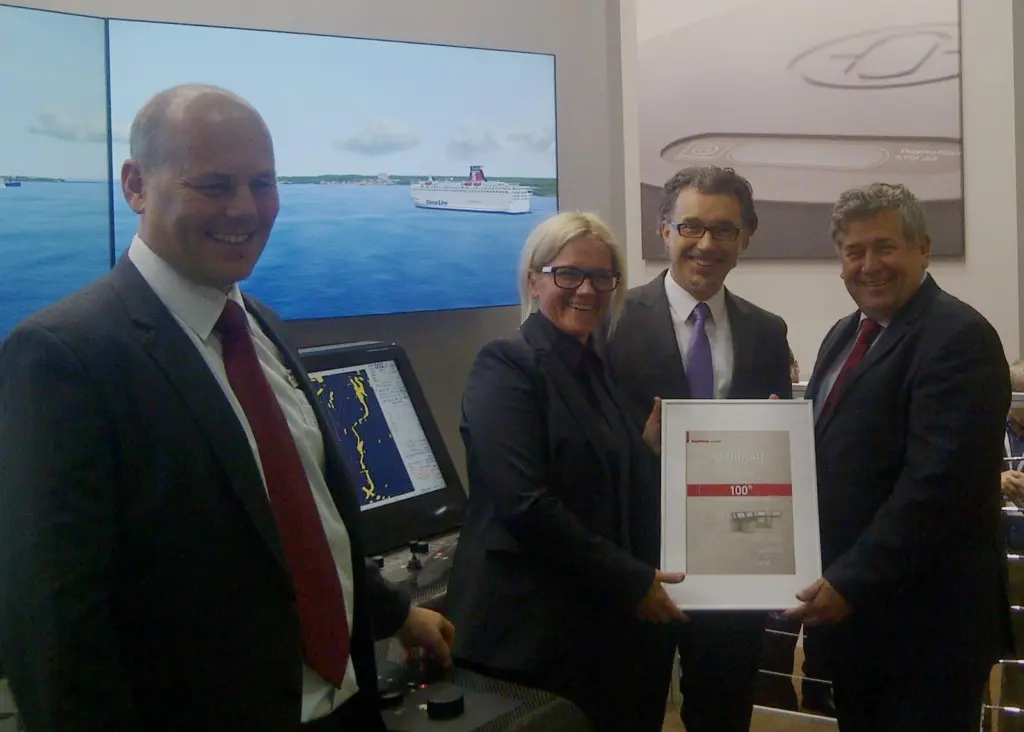 The 100th Synapsis IBS is officially handed over by Raytheon Anschütz to Crocon
