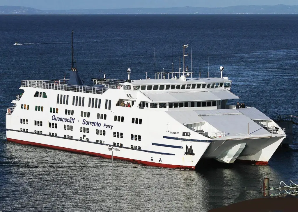 ‘Queenscliff’s’ docking will be improved by the addition of bow thrusters