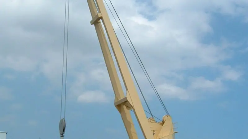 THe MHI deck crane has a 30 tonne hoisting capacity