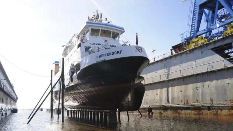 Pointing up capacity: small Heikendorf in Lindenau Dock 2
