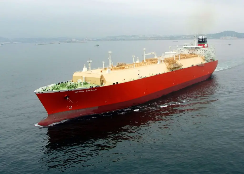 ‘British Emerald’ pictured here, was the first vessel built by Hyundai Heavy Industries fitted with GE’s electrical propulsion technology, in 2007