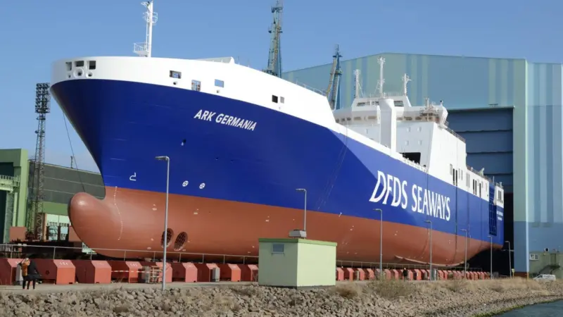 Volkswerft Stralsund’s yard No 500, for DFDS of Denmark, has left the assembly hall and will later be named ‘Ark Germania’ (P&S Werften)