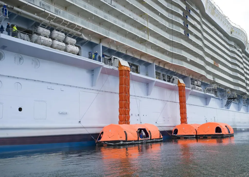 Viking Life-saving Equipment has upgraded its double evacuation chutes so that now 908 passengers can be transferred to liferafts in 30 minutes