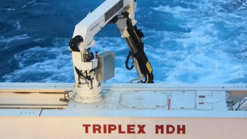 The Triplex MDH 42 can lift, move and park heavy anchors up to 42 tonnes