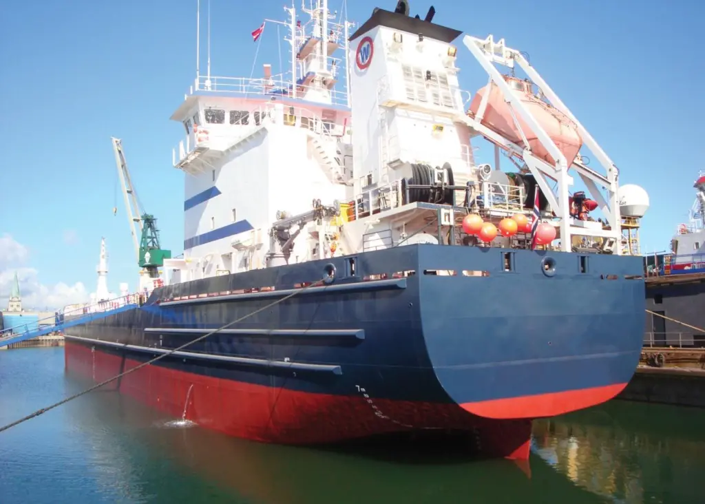 PPG’s latest Sigma antifouling offers an economical solution for medium to high operational levels