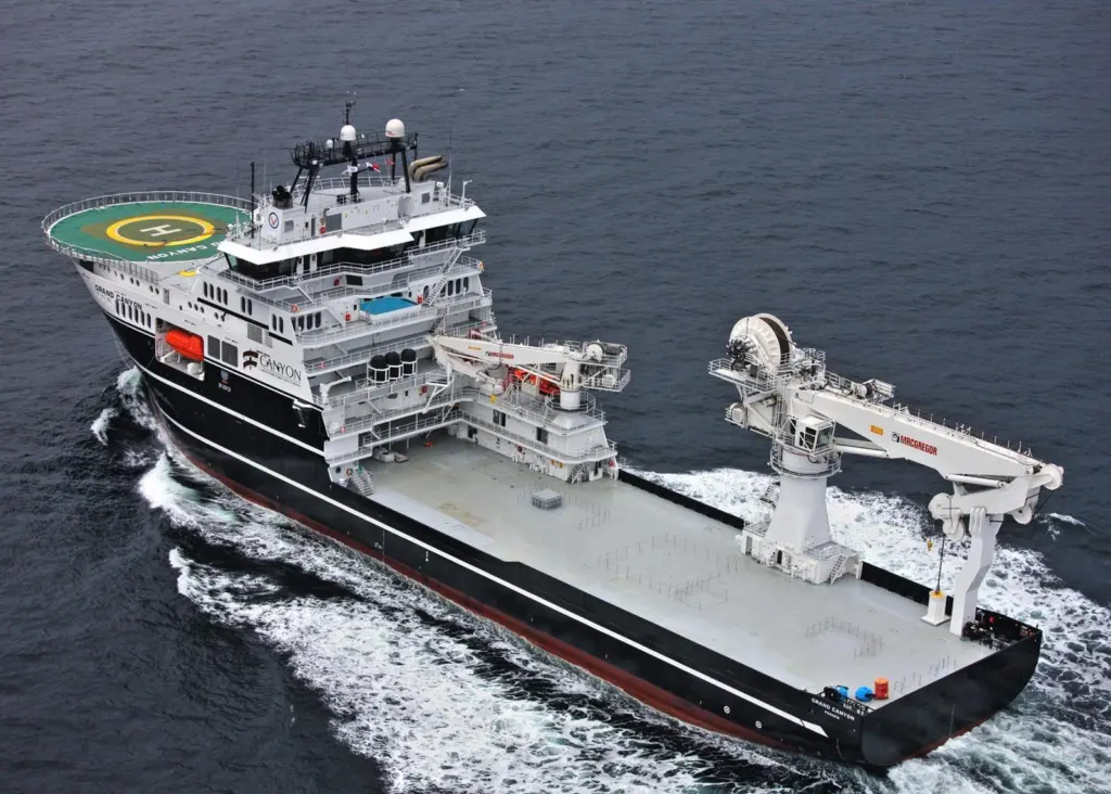 MacGregor 250-tonne subsea crane and a 15-tonne offshore crane on board ‘Grand Canyon’, the first of Volstad's new-generation fleet