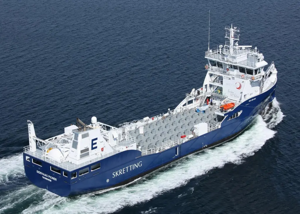 The first Rolls-Royce designed Environship, for fish farm operations in Norway, has been completed