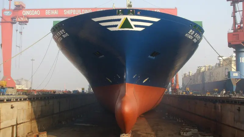 The new bulbous bow on the 'Hyundai Brave' has produced 5% fuel savings