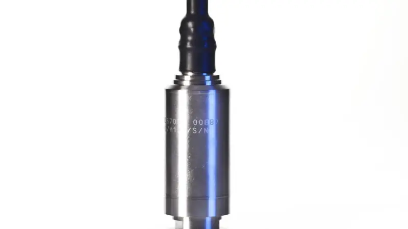 The  system uses a level transmitter in each tank which continuously monitors the contents