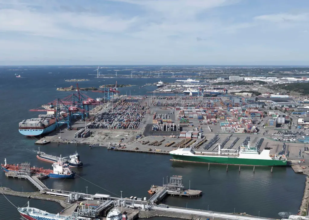 The Port of Gothenburg aims to have LNG fuel available by 2015