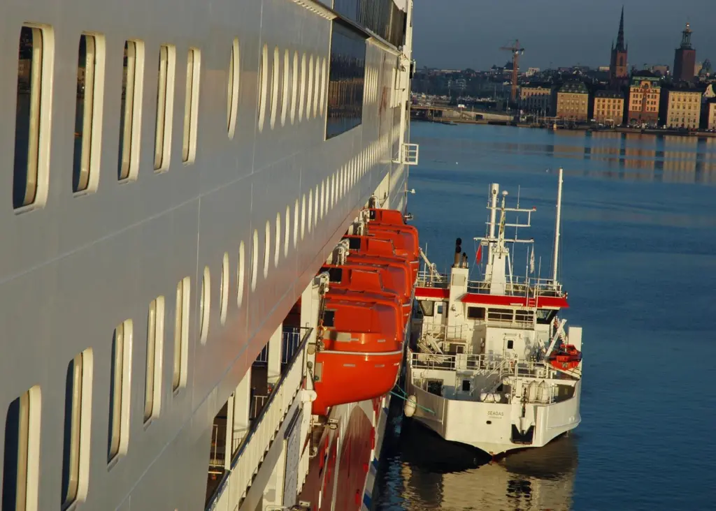Live ship to ship bunkering kicked off the second day of the Gas Fuelled Ships conference