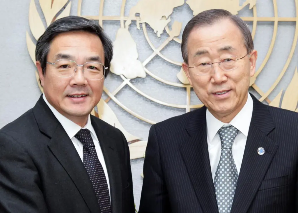 Koji Sekimizu and Ban Ki-moon together on an earlier occasion, when Mr Sekimizu visited UN HQ in New York – both endorse marine transportation as cost-effective and energy efficient, and share a desire for sustainable development