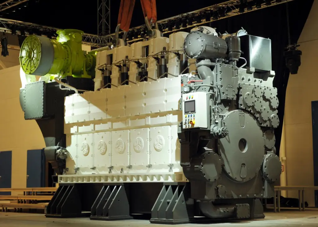 The D36 medium-speed engine series puts Belgian maker ABC into a new league