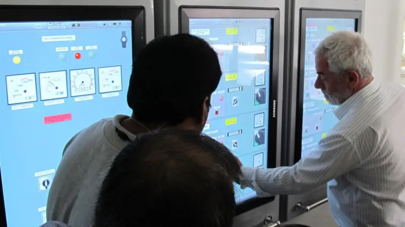 The new Transas ERS5000 engine room simulator at ITE in Singapore