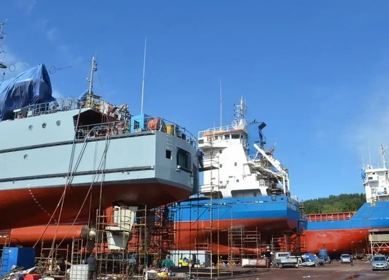 SMW Naval Shipyard – could be saved from bankruptcy by becoming a shipbreaker