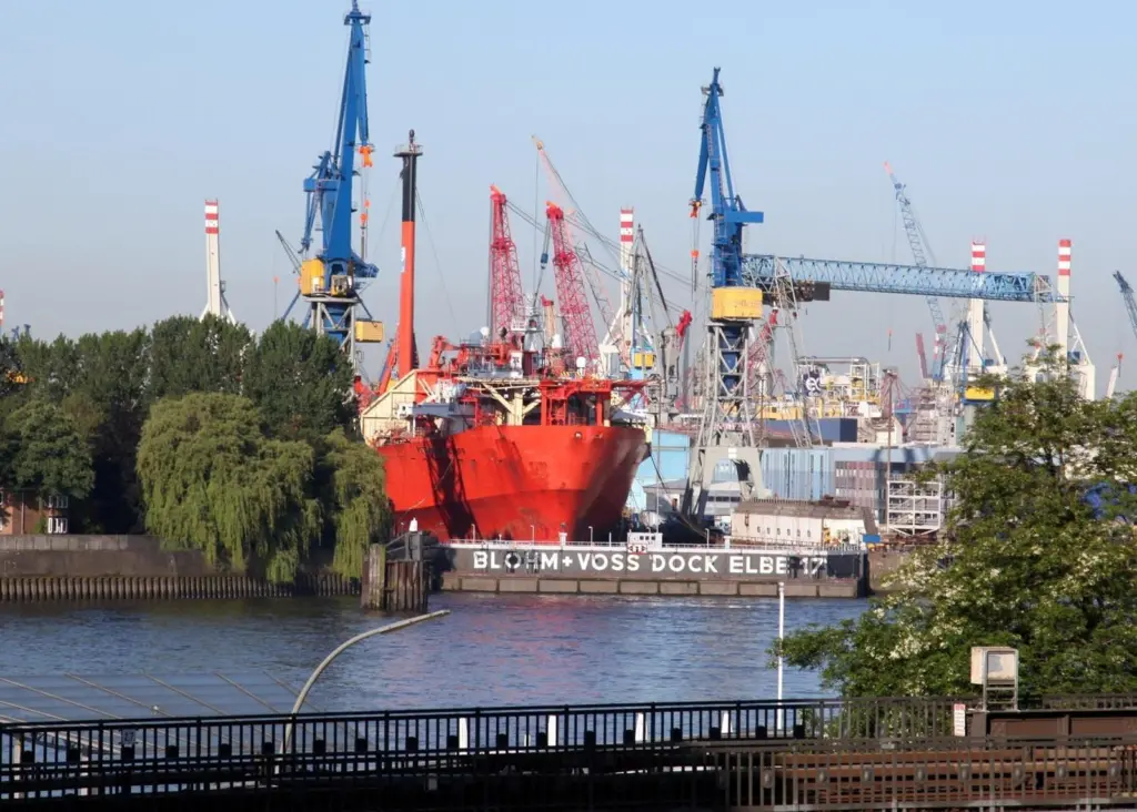 ‘Petrojarl Banff’ was leaving B + V after more than a year of life extension work