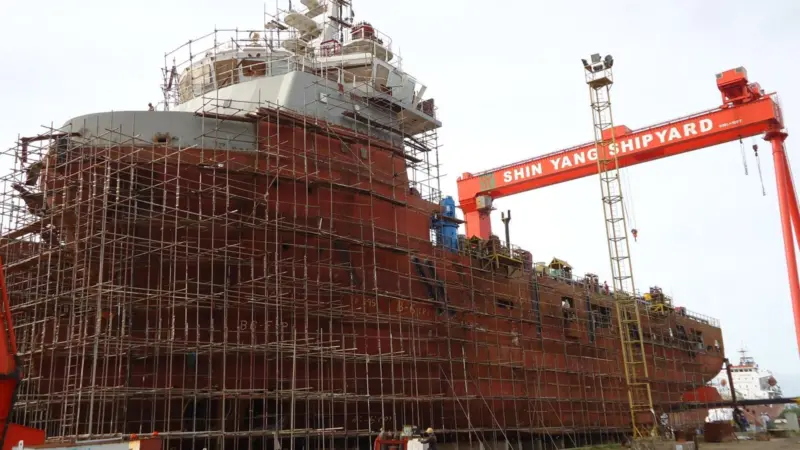 A 77m diesel-electric DP2 PSV under construction at Shin Yang; one of two in built at the yard, with the first scheduled for delivery in June 2014