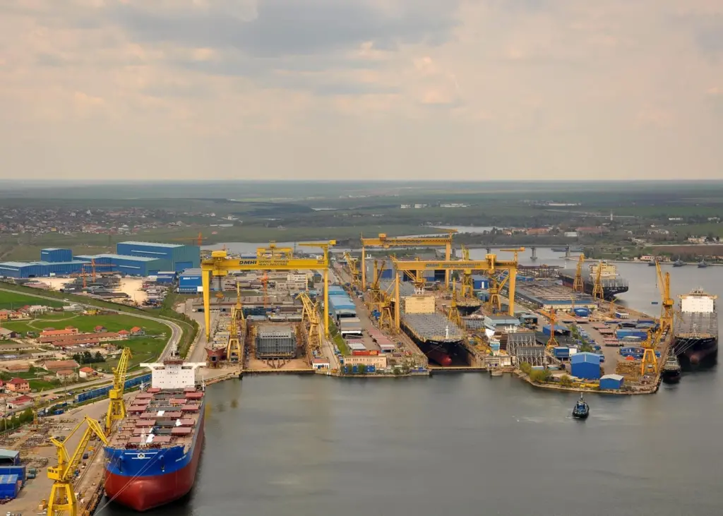 The Romanian shipbuilder won three orders in the fourth quarter of 2013