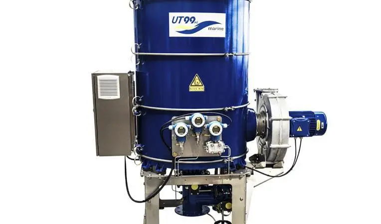 A UT99 oil mist eliminator