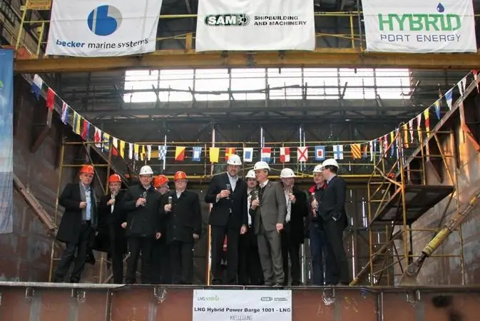 The LNG hybrid barge will be stationed at the Port of Hamburg to supply cruise ships with 'green' electricity during their layovers