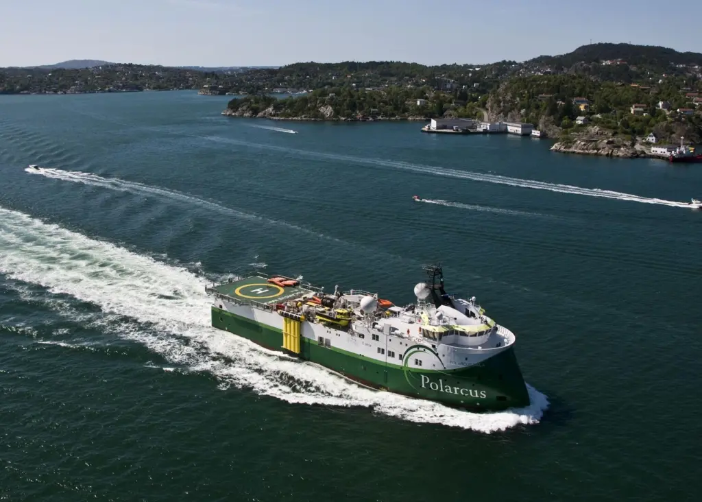 ‘Polarcus Naila’ is receiving a thruster upgrade and refit at Damen Shipdock Amsterdam