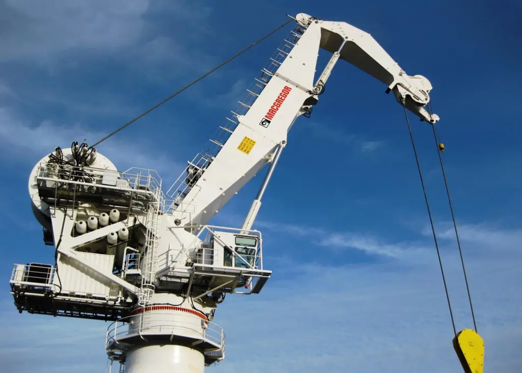 The cranes will be installed on three pipe-laying vessels destined for Subsea 7