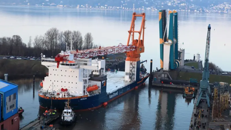 'Aeolus' - last delivery from Sietas before new management takes over