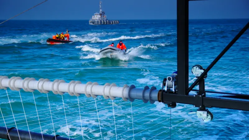 All of the GAC's Sea Crime Defence System technologies can be used in combination.