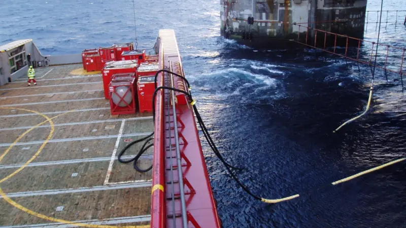 Rolls-Royce has developed a range of Safer Deck Systems that now includes a safer way of handling wires and hoses.