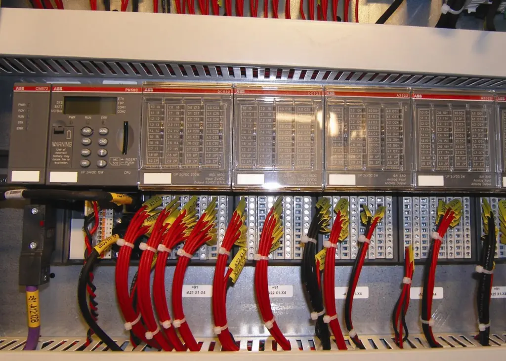 The ABB PLCs and drives went through detailed testing at Vard Electro’s test facility in Norway