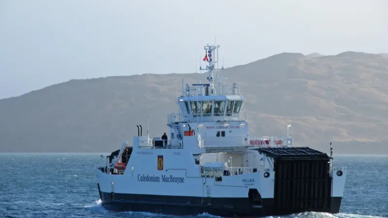 Signalling a new chapter in small ferry design, the ‘Hallaig’ employs a hybrid power and propulsion system using batteries and diesel-electric plant (Caledonian MacBrayne)