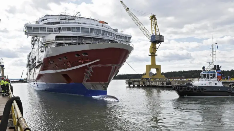 The LNG-fuelled cruise ferry ‘Viking Grace’ is among the recent deliveries from the Turku shipyard