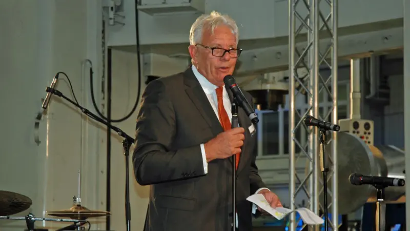 MAN Diesel & Turbo PrimeServ’s Dr-Ing Tilmann Greiner welcomed conference delegates to the reception held at the Hamburg facility