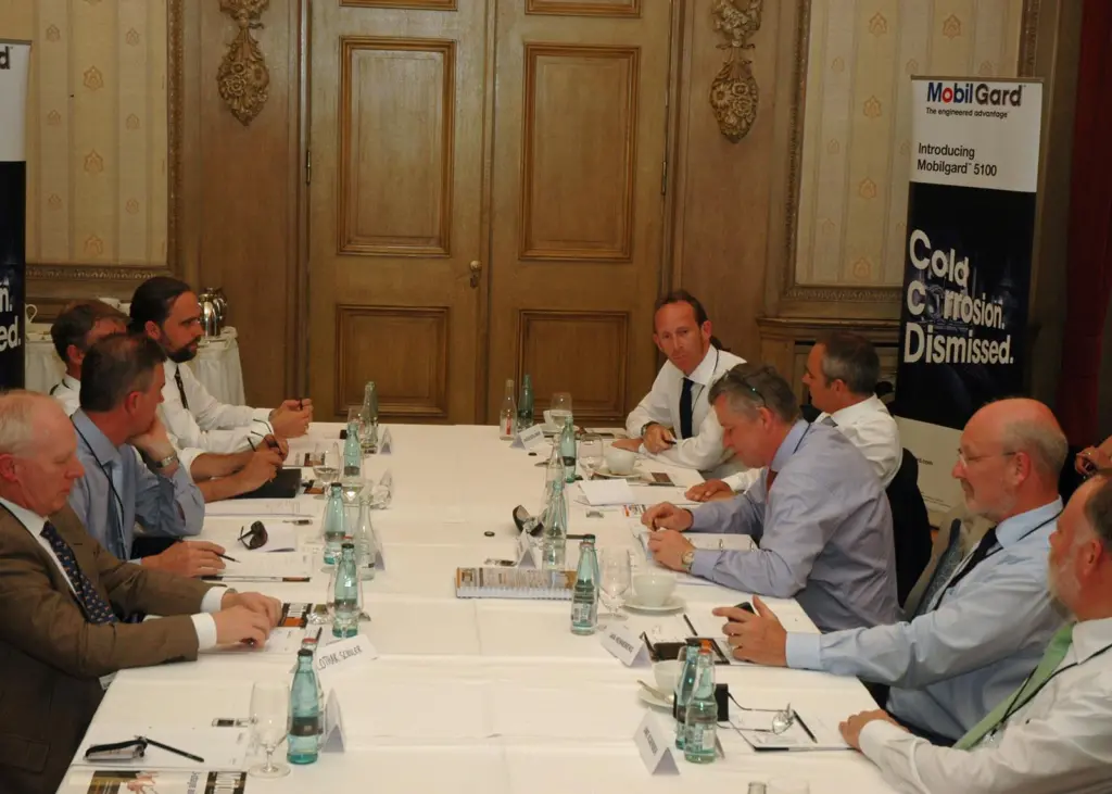 Owners, oil suppliers and engine designers met in Hamburg to discuss cold corrosion at a round table event hosted by ExxonMobil and ‘The Motorship’