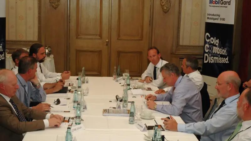 Owners, oil suppliers and engine designers met in Hamburg to discuss cold corrosion at a round table event hosted by ExxonMobil and ‘The Motorship’