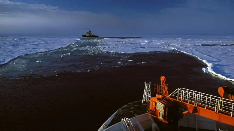 Ice operations in arctic could all too easily stress crew. Photo: H Grobe