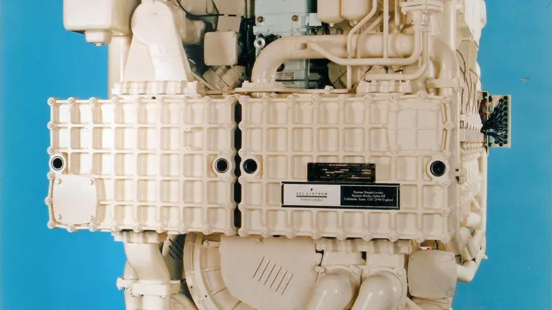 End view of the Paxman VP185 engine