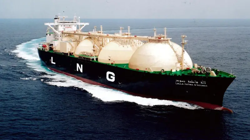 The 2004 Japanese-built ‘Lalla Fatma N'Soumer’ LNG carrier has a storage capacity of 145,000m3 in four spherical tanks.